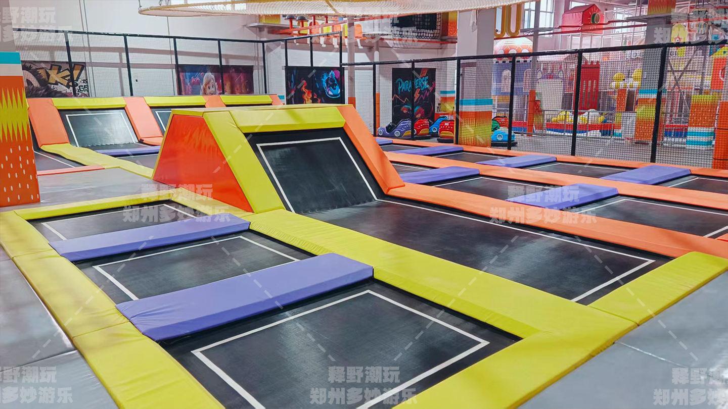 灵寿县释野潮玩 (3).jpg